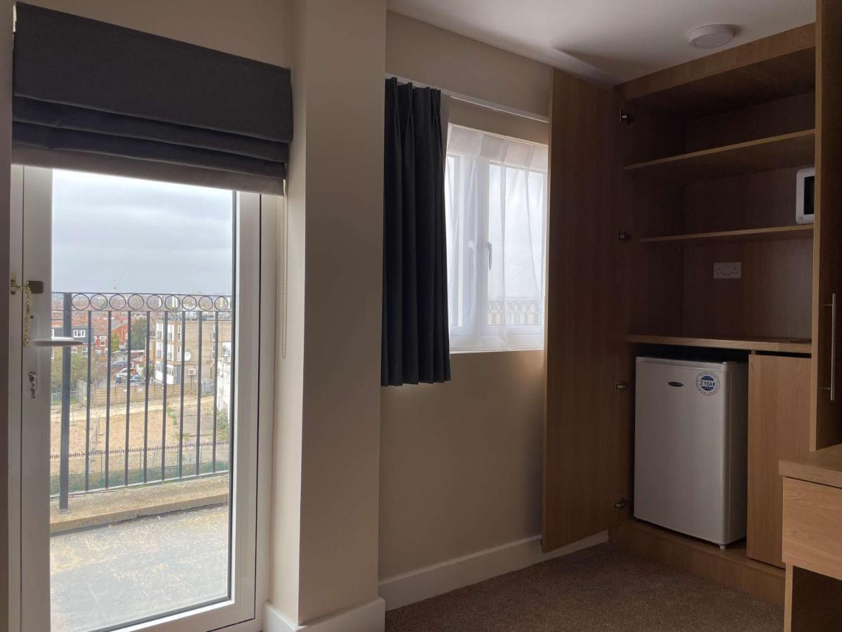 Best Western Northfields Ealing Hotel London Ngoại thất bức ảnh