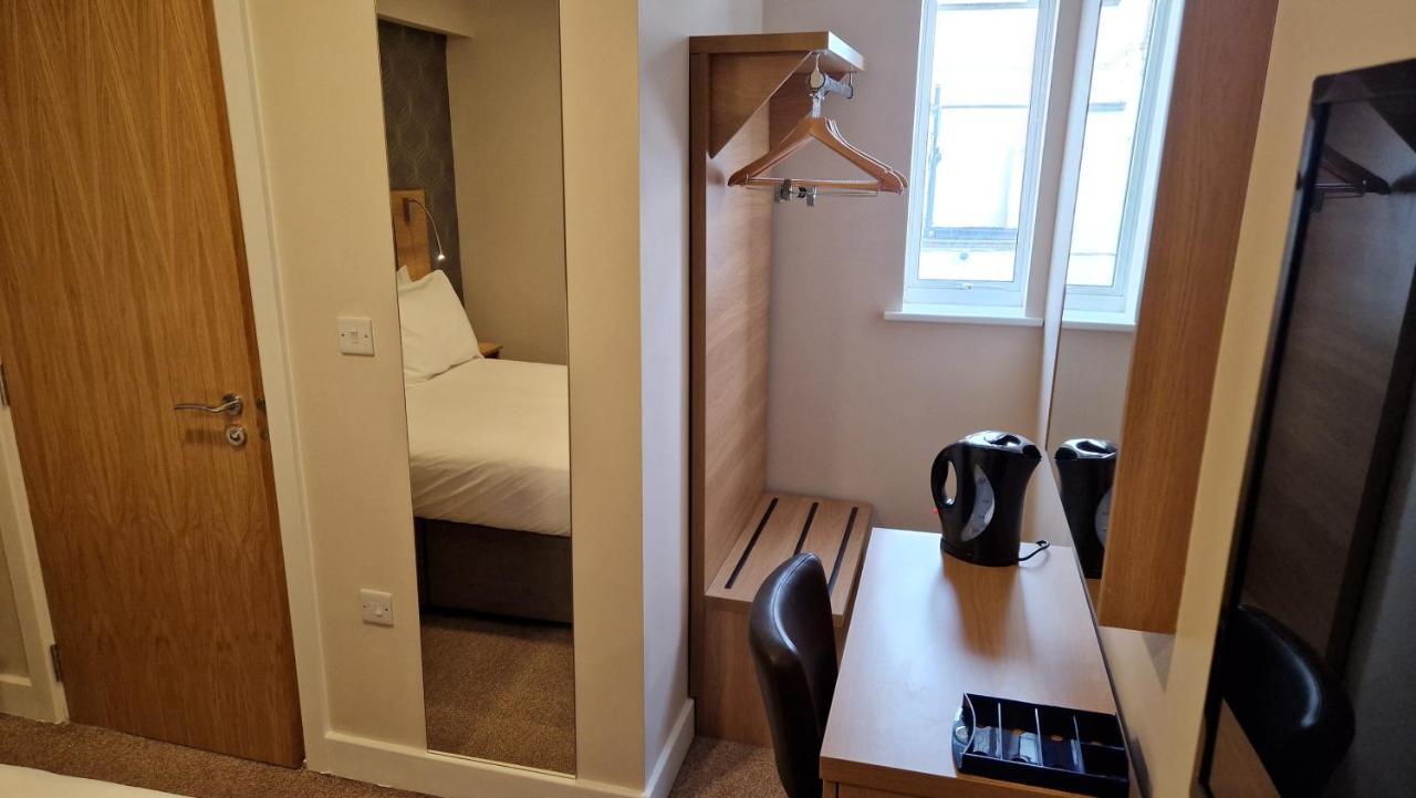 Best Western Northfields Ealing Hotel London Ngoại thất bức ảnh